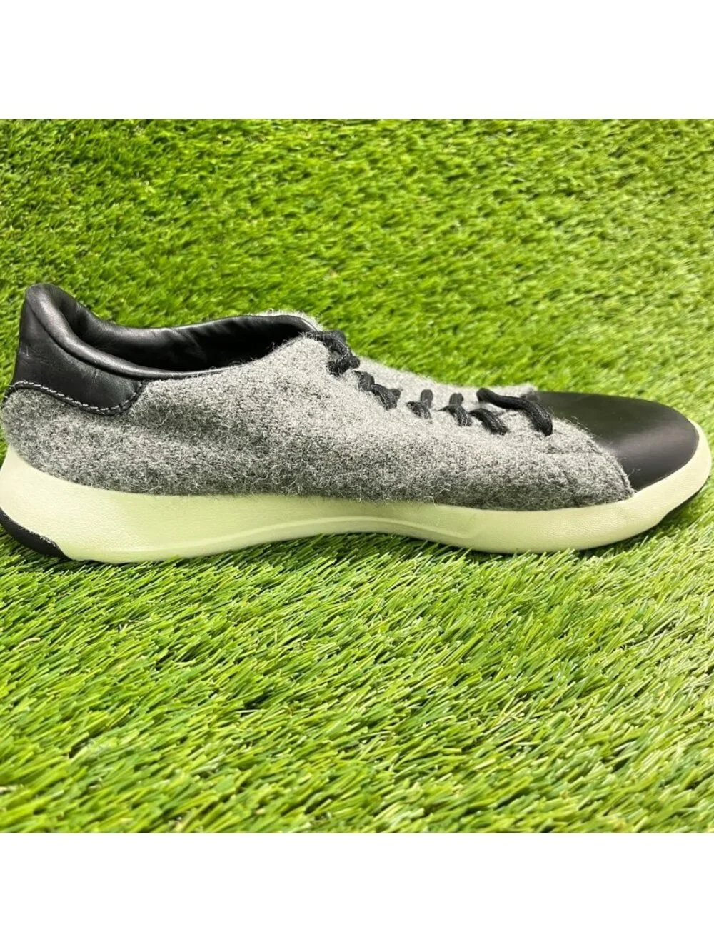 Cole Haan GrandPrø Mens Size 9.5 Gray Black Athletic Tennis Shoes Sneakers